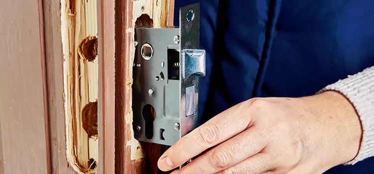 Garage Door Lock Replacement Zanesville